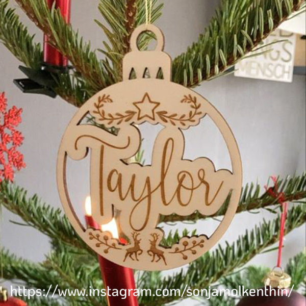 Weihnachtskugel Taylor-1