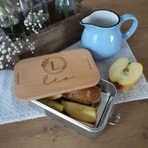 Lunchbox - Initiale im floralen Rand und Name - 8